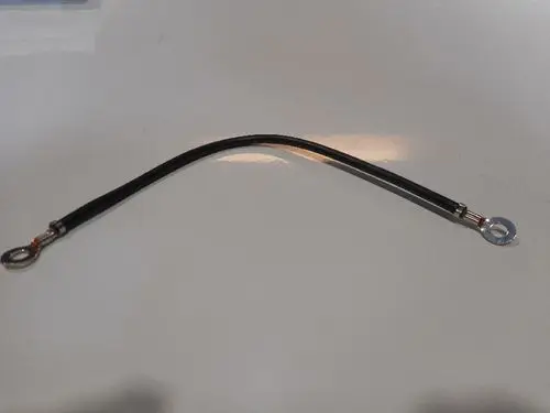 Haltekette von Remeha, besteht aus einem flexiblen Kabel mit runden Ösen an beiden Enden zur Befestigung oder Verbindung.